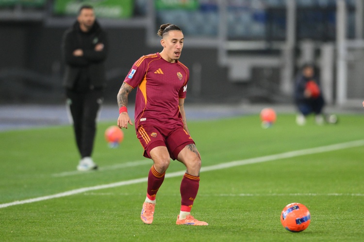 斯基拉：奥林匹亚科斯有意齐米卡斯，后者不在加斯佩里尼计划内