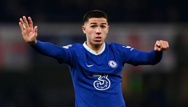 免费足球直播-斯内德：恩佐转会费一亿多，好歹也跑一跑吧