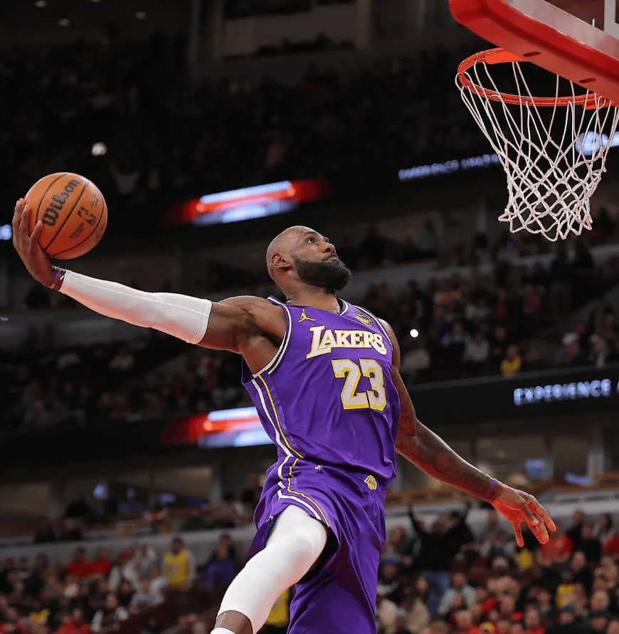 湖人复仇！詹姆斯连创5大NBA神迹，东契奇队史第一，八村塁轰23分